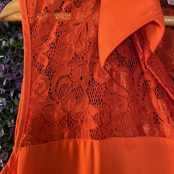 Red Sleeveless Crochet Lace Front Shirt - Picture 2 of 5